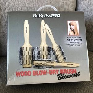 BaByliss Pro wooden brushes